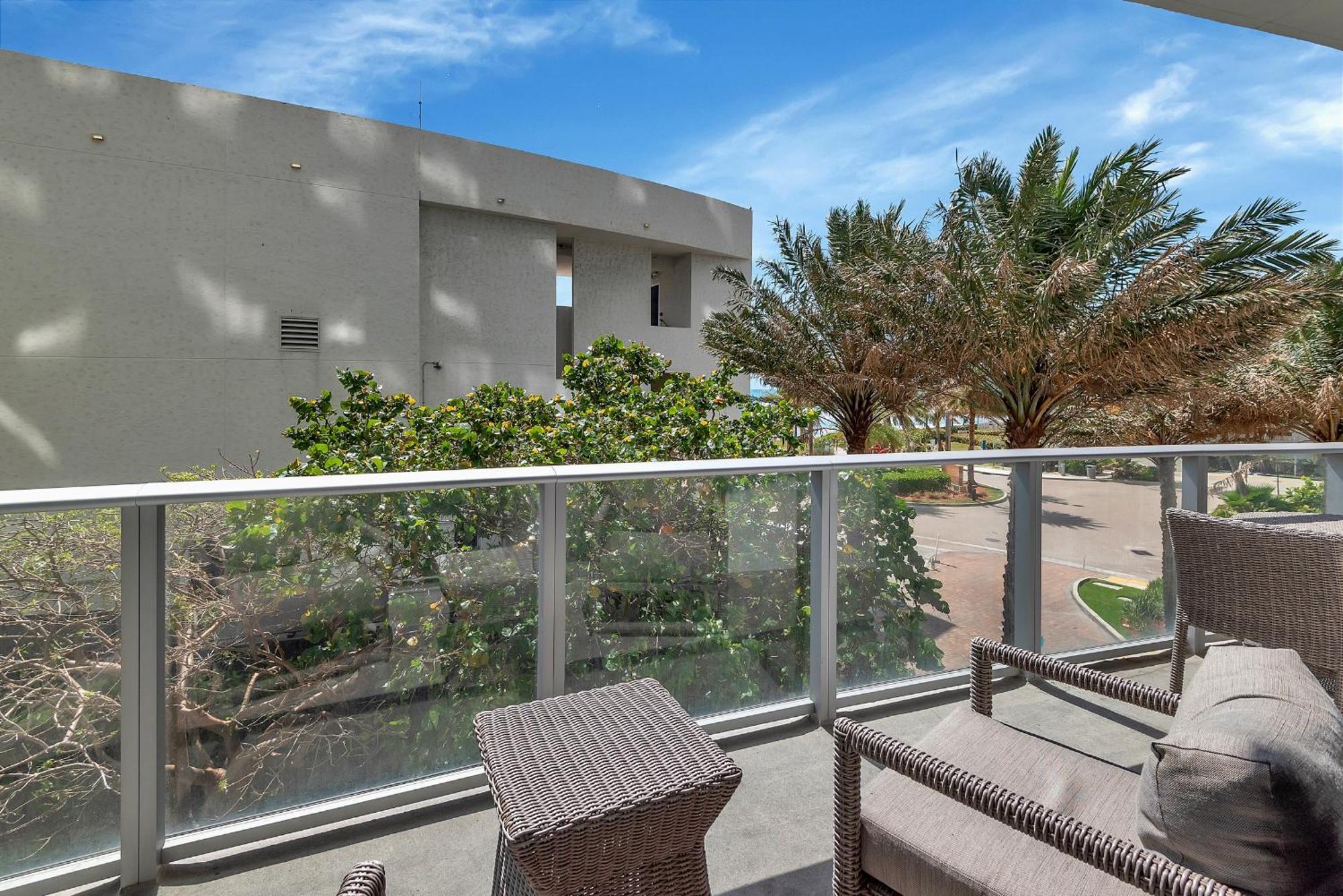 203-1Br/1Ba At The Beach Gem! Lux Amenities! Hollywood Extérieur photo