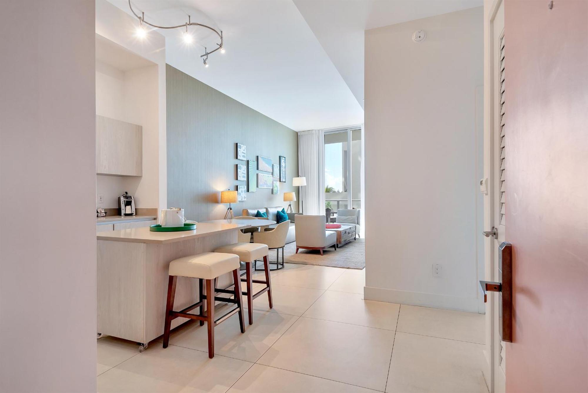 203-1Br/1Ba At The Beach Gem! Lux Amenities! Hollywood Extérieur photo